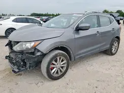 JN1BJ1CP5HW021376 2017 NISSAN ROGUE