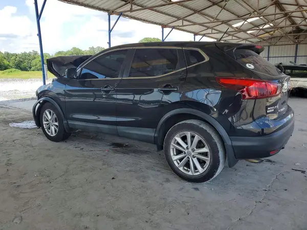 JN1BJ1CP5HW024228 2017 NISSAN ROGUE - Image 2