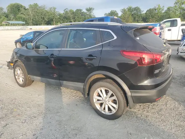 JN1BJ1CP5HW024620 2017 NISSAN ROGUE - Image 2