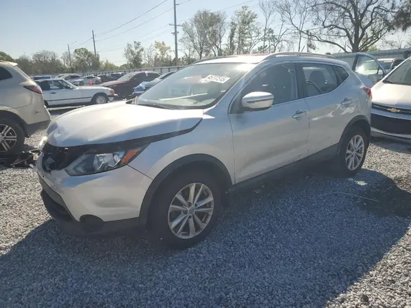 JN1BJ1CP5HW024844 2017 NISSAN ROGUE - Image 1