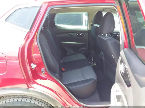 JN1BJ1CP5HW025332 2017 NISSAN ROGUE - Image 8