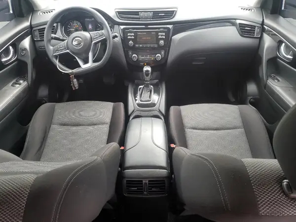 JN1BJ1CP5HW026576 2017 NISSAN ROGUE - Image 8