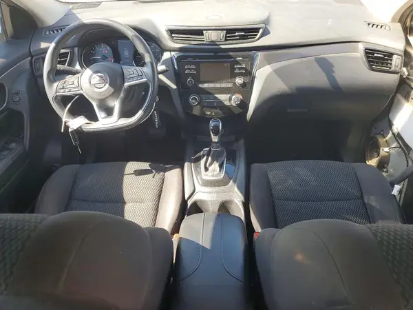 JN1BJ1CP5HW030031 2017 NISSAN ROGUE - Image 8