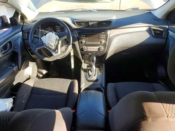 JN1BJ1CP5HW033074 2017 NISSAN ROGUE - Image 8