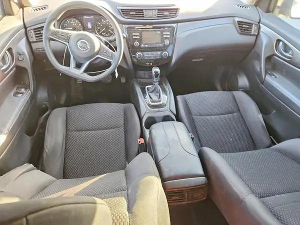 JN1BJ1CP5HW033799 2017 NISSAN ROGUE - Image 8