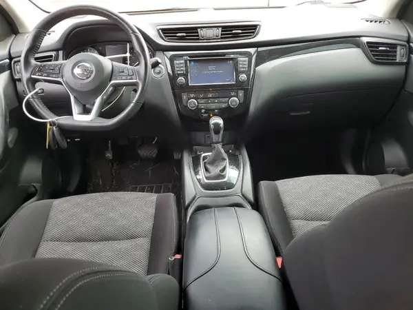 JN1BJ1CP5HW035357 2017 NISSAN ROGUE - Image 8