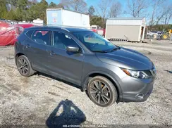 JN1BJ1CP5JW100438 2018 NISSAN ROGUE