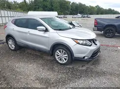 JN1BJ1CP5JW101993 2018 NISSAN ROGUE
