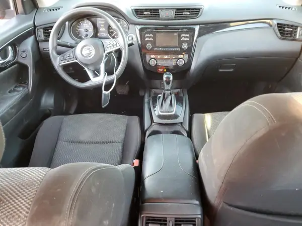 JN1BJ1CP5JW150790 2018 NISSAN ROGUE - Image 8