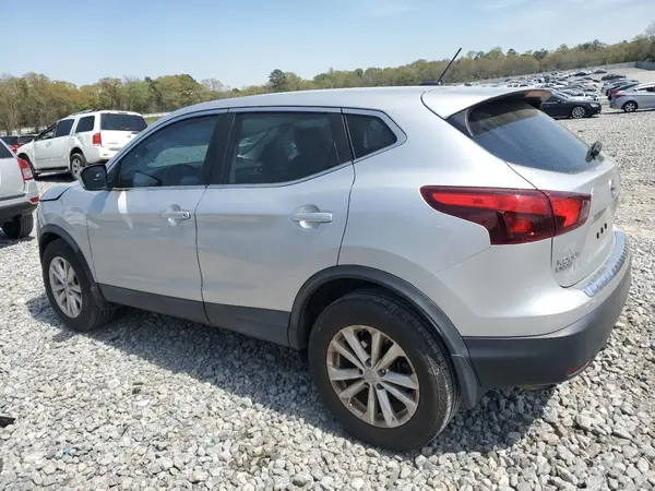 JN1BJ1CP5JW152099 2018 NISSAN ROGUE - Image 2