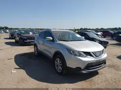 JN1BJ1CP5JW153866 2018 NISSAN ROGUE