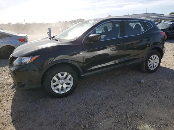 JN1BJ1CP5JW154404 2018 NISSAN ROGUE - Image 1
