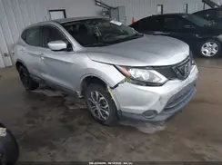 JN1BJ1CP5JW155732 2018 NISSAN ROGUE