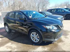 JN1BJ1CP5JW161546 2018 NISSAN ROGUE