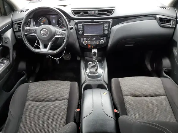 JN1BJ1CP5JW165029 2018 NISSAN ROGUE - Image 8