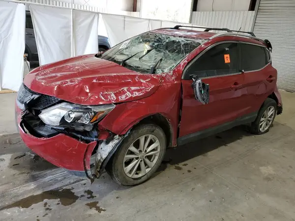 JN1BJ1CP5JW183465 2018 NISSAN ROGUE - Image 1