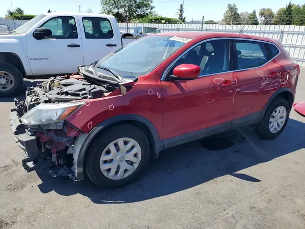 JN1BJ1CP5JW195888 2018 NISSAN ROGUE - Image 1