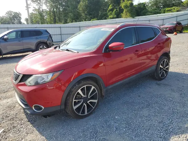 JN1BJ1CP5JW196796 2018 NISSAN ROGUE - Image 1