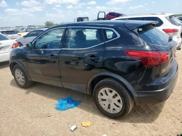 JN1BJ1CP5KW229281 2019 NISSAN ROGUE - Image 2