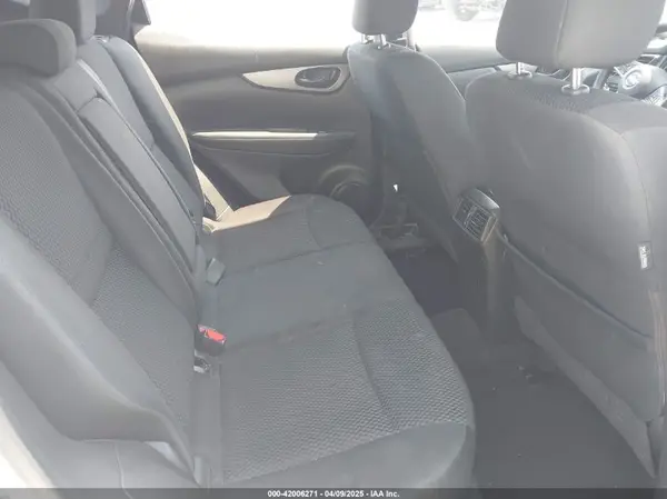 JN1BJ1CP5KW229426 2019 NISSAN ROGUE - Image 8