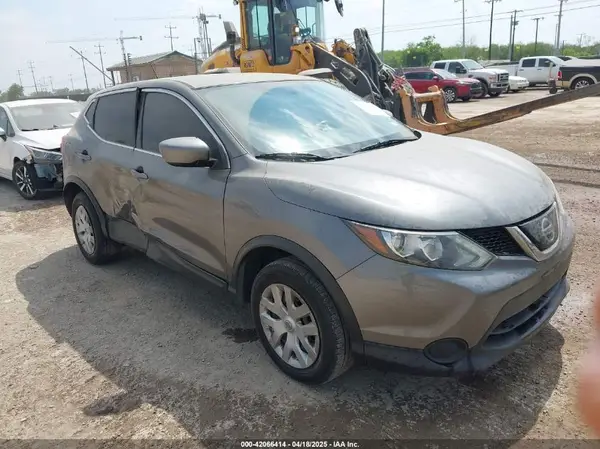 JN1BJ1CP5KW235775 2019 NISSAN ROGUE - Image 1