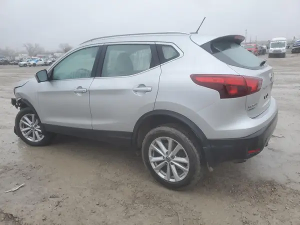 JN1BJ1CP5KW241625 2019 NISSAN ROGUE - Image 2
