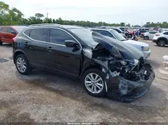 JN1BJ1CP5KW522677 2019 NISSAN ROGUE