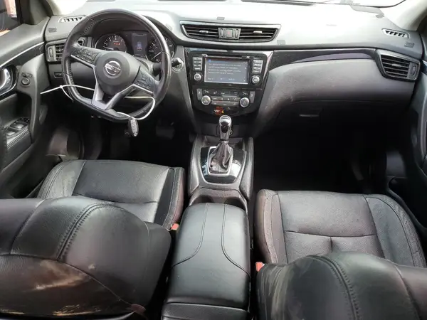 JN1BJ1CP6HW004652 2017 NISSAN ROGUE - Image 8