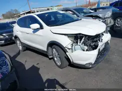 JN1BJ1CP6HW017109 2017 NISSAN ROGUE