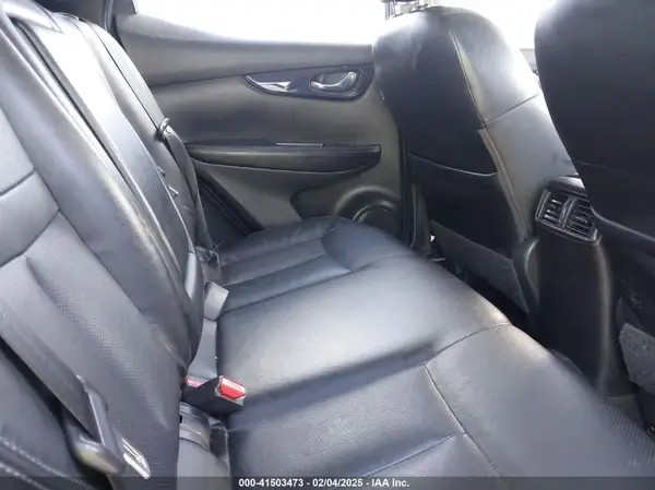 JN1BJ1CP6HW019510 2017 NISSAN ROGUE - Image 8