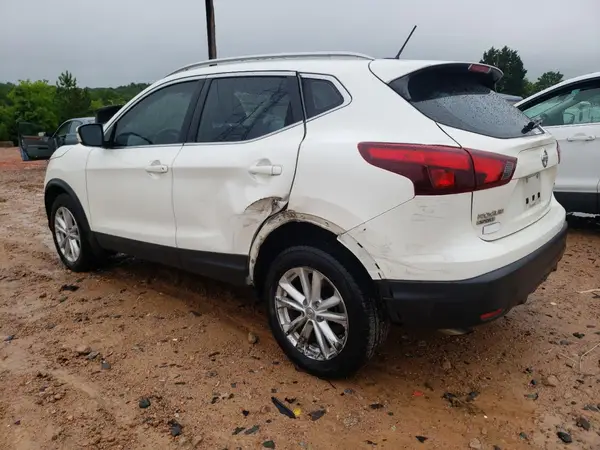JN1BJ1CP6HW019958 2017 NISSAN ROGUE - Image 2