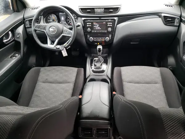 JN1BJ1CP6HW019958 2017 NISSAN ROGUE - Image 8