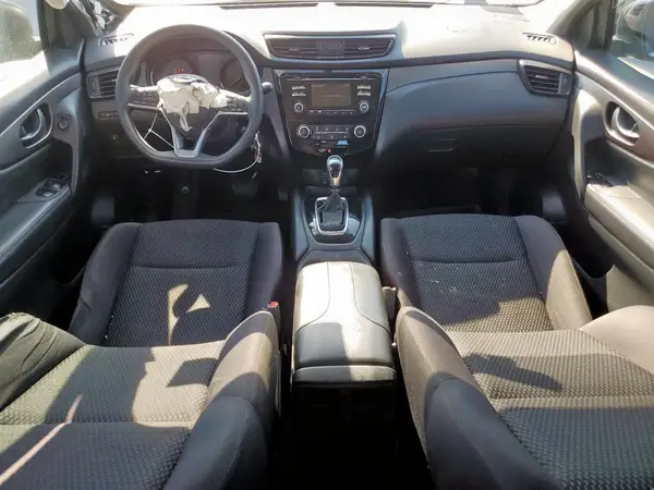 JN1BJ1CP6HW022861 2017 NISSAN ROGUE - Image 8