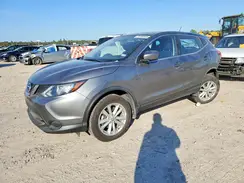 JN1BJ1CP6HW023198 2017 NISSAN ROGUE