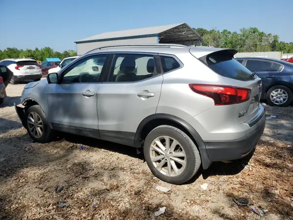 JN1BJ1CP6HW025274 2017 NISSAN ROGUE - Image 2