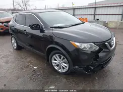 JN1BJ1CP6HW030930 2017 NISSAN ROGUE