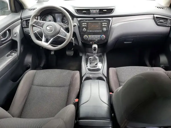 JN1BJ1CP6HW031804 2017 NISSAN ROGUE - Image 8