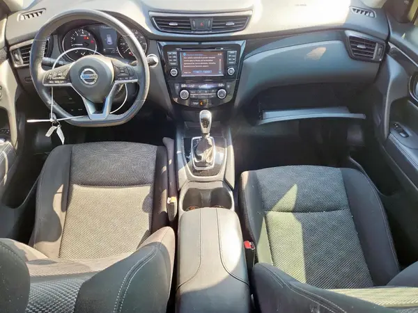 JN1BJ1CP6HW032998 2017 NISSAN ROGUE - Image 8