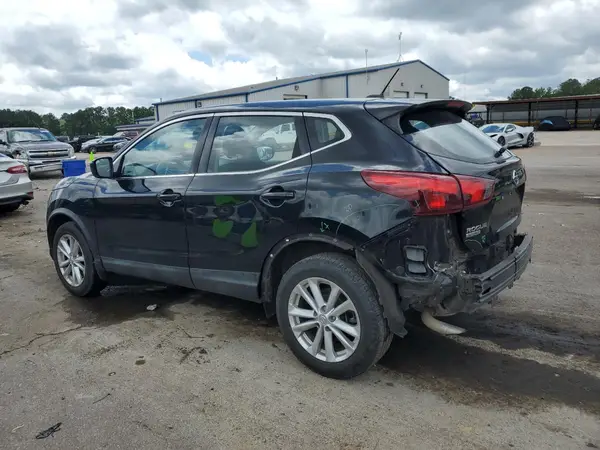JN1BJ1CP6HW035755 2017 NISSAN ROGUE - Image 2