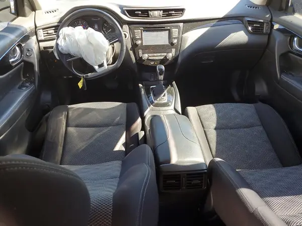 JN1BJ1CP6HW036307 2017 NISSAN ROGUE - Image 8