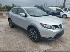 JN1BJ1CP6JW102733 2018 NISSAN ROGUE