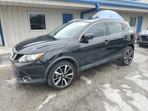 JN1BJ1CP6JW106619 2018 NISSAN ROGUE - Image 1