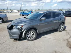 JN1BJ1CP6JW158767 2018 NISSAN ROGUE