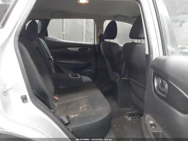 JN1BJ1CP6JW182096 2018 NISSAN ROGUE - Image 8