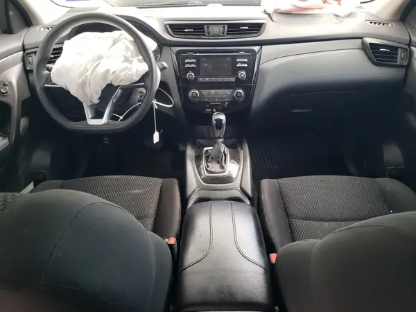 JN1BJ1CP6JW183846 2018 NISSAN ROGUE - Image 8