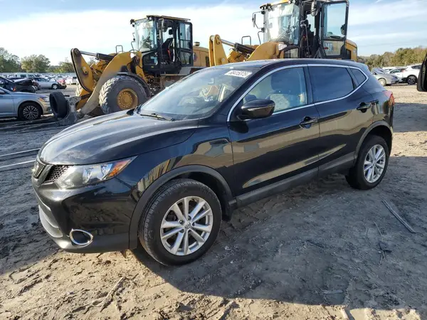JN1BJ1CP6JW192899 2018 NISSAN ROGUE - Image 1
