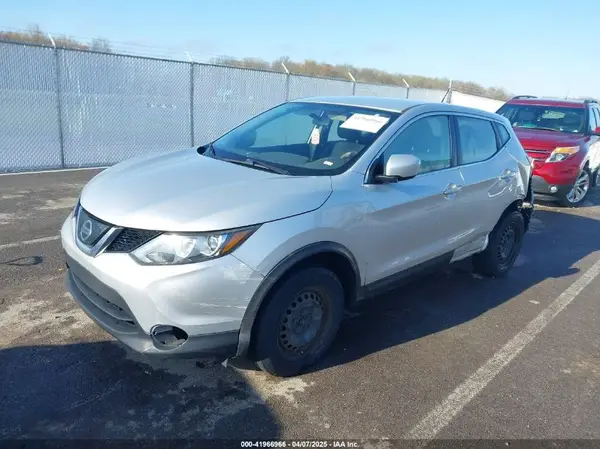JN1BJ1CP6KW211405 2019 NISSAN ROGUE - Image 2