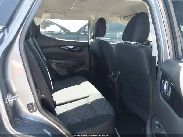 JN1BJ1CP6KW214496 2019 NISSAN ROGUE - Image 8