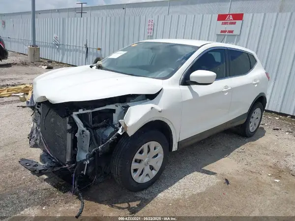 JN1BJ1CP6KW222386 2019 NISSAN ROGUE - Image 2