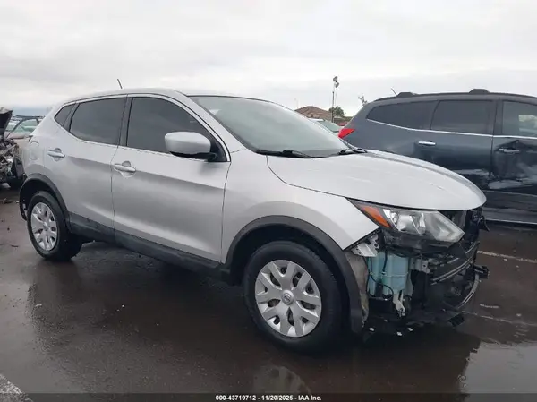 JN1BJ1CP6KW229208 2019 NISSAN ROGUE - Image 1